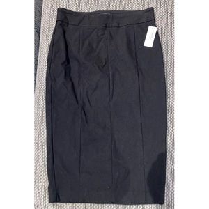 NWT $45 REITMANS BLACK KNEE-LENGTH PENCIL SKIRT, SZ 4